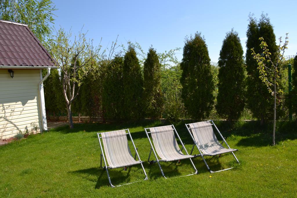 Happy Place - Casuta Galbena Domnesti  Exterior foto